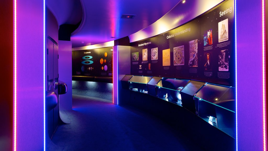 Sir Thomas Brisbane Planetarium inclusief interieur en moderne architectuur