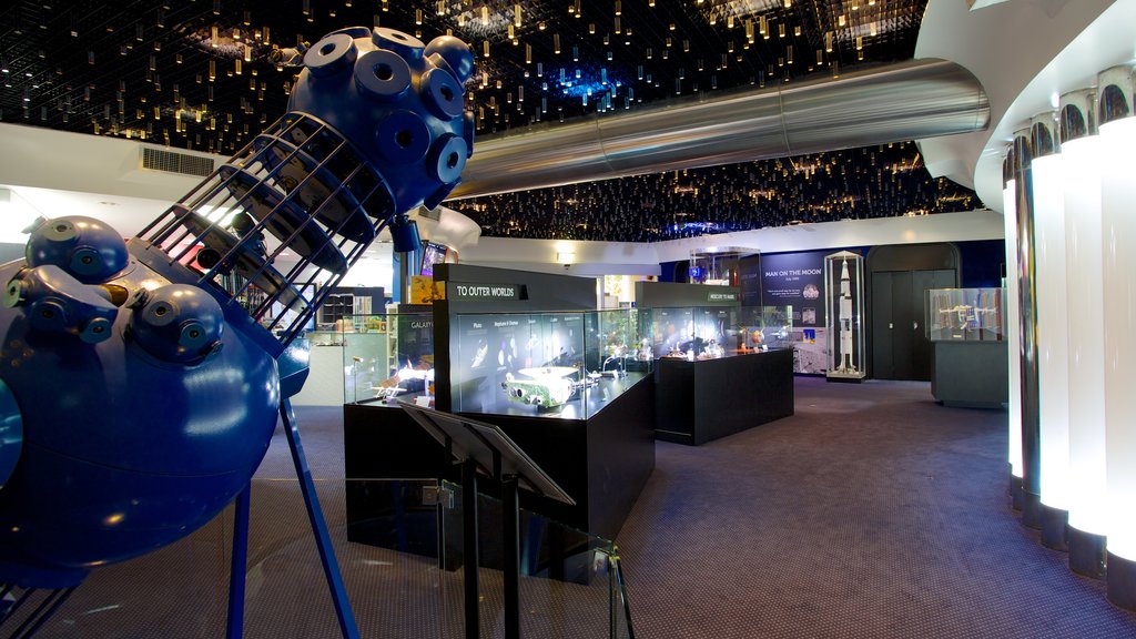 Sir Thomas Brisbane Planetarium featuring interior views