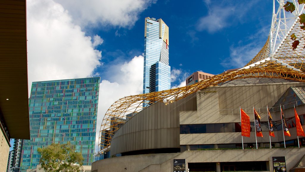 Eureka Tower mostrando una ciudad, un rascacielos y centro de negocios