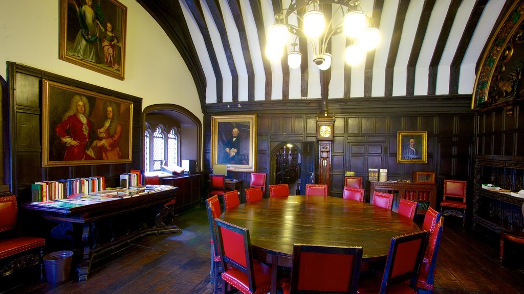 Chetham\'s Library showing art and interior views