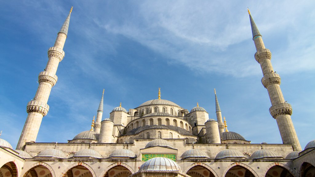 Blue Mosque featuring heritage architecture, a mosque and religious aspects