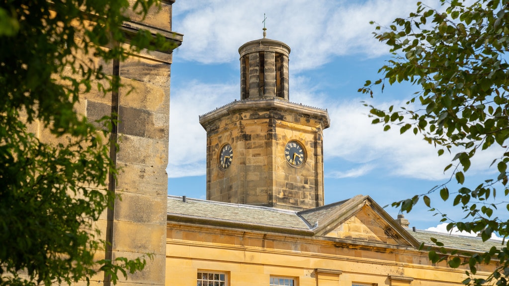 Belsay Hall, Castle and Gardens showing heritage elements