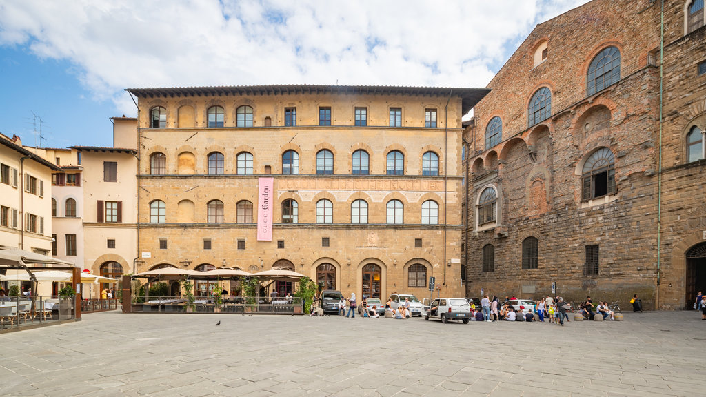 Piazza della Signoria showing a square or plaza