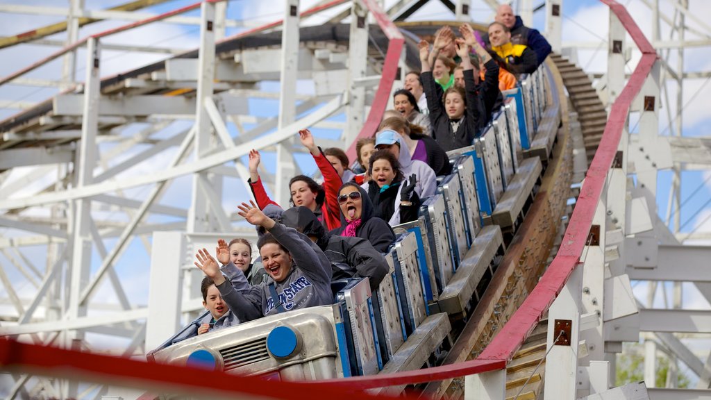 Kennywood showing rides