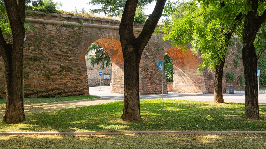 Borgo Venezia toont een tuin