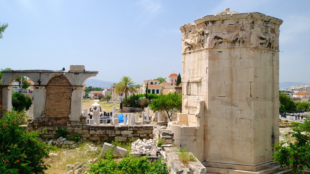 Atenas que incluye ruinas de edificios y elementos del patrimonio