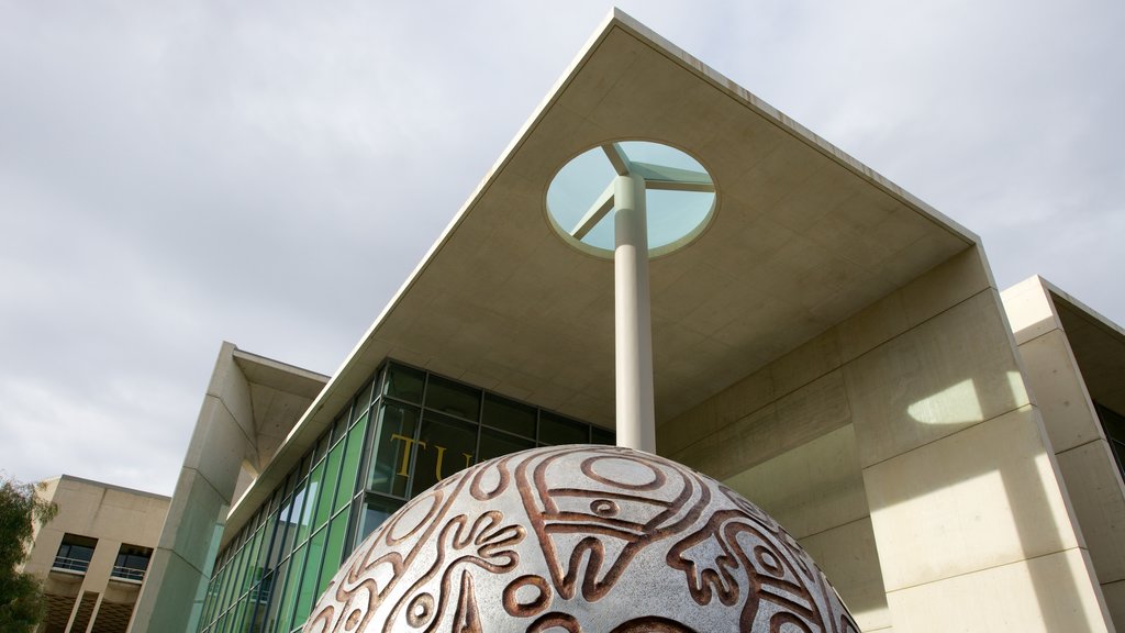 National Gallery of Australia showing outdoor art and street scenes