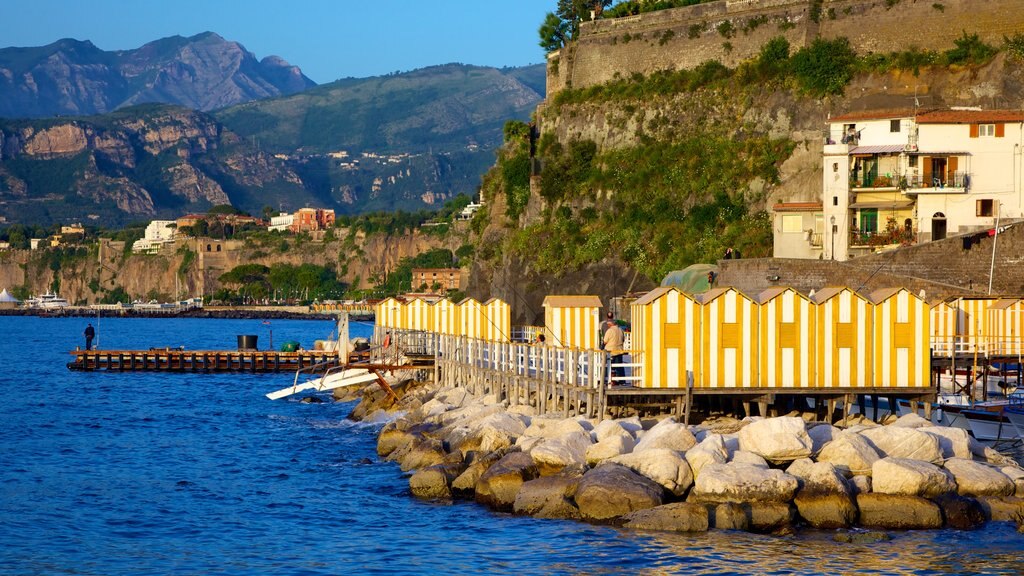 Marina Grande showing a coastal town and rugged coastline