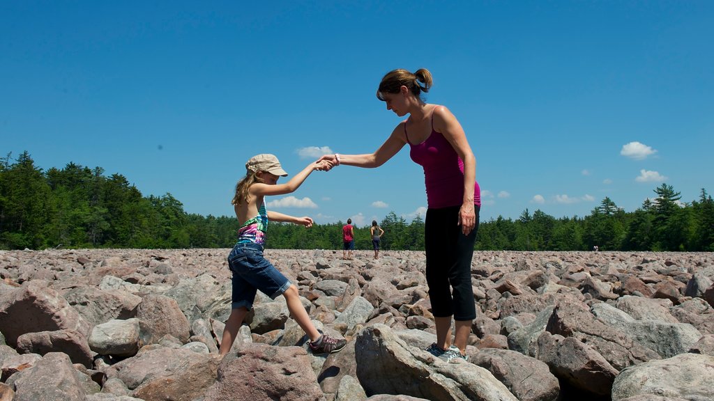 Poconos og byder på vandring eller gåture såvel som en familie