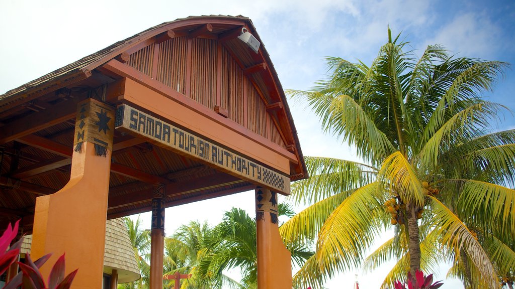 Apia showing signage and tropical scenes