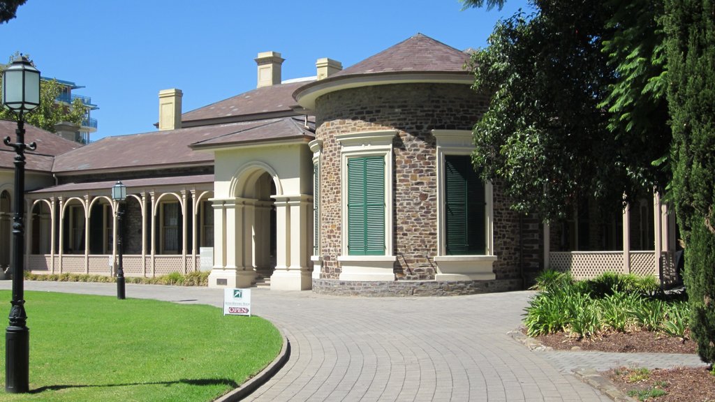 Ayers House Museum featuring a house