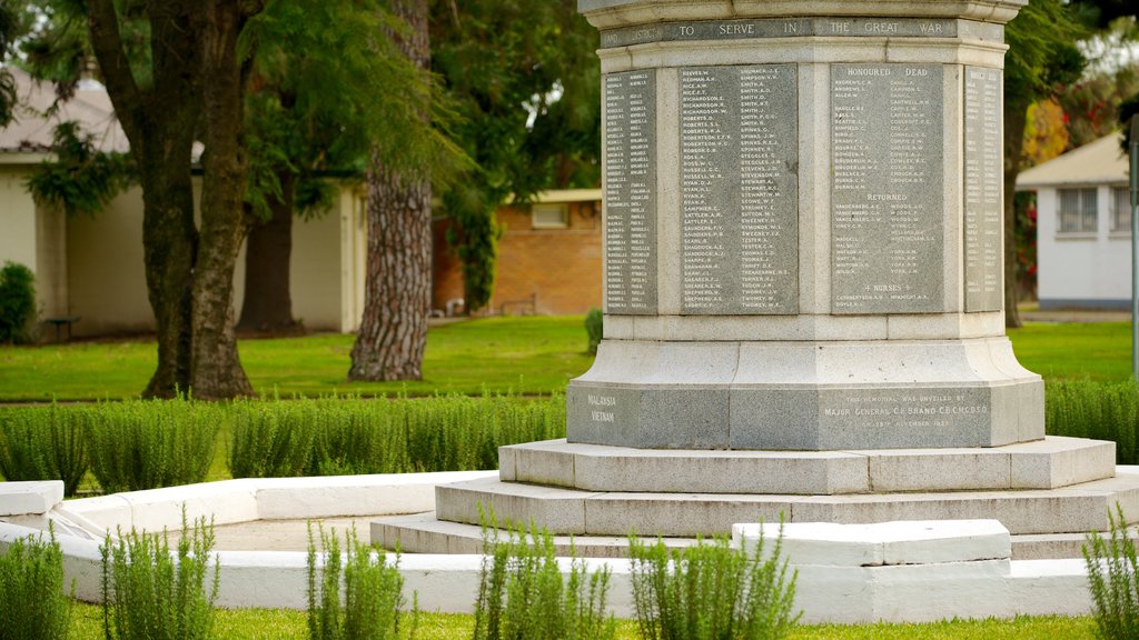 Singleton featuring a monument