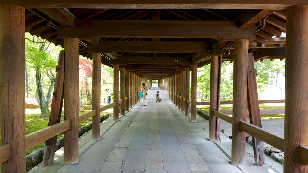 Tofukuji Temple showing a temple or place of worship and religious elements