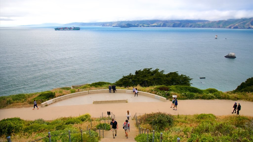 Coastal Trail showing a park, landscape views and general coastal views