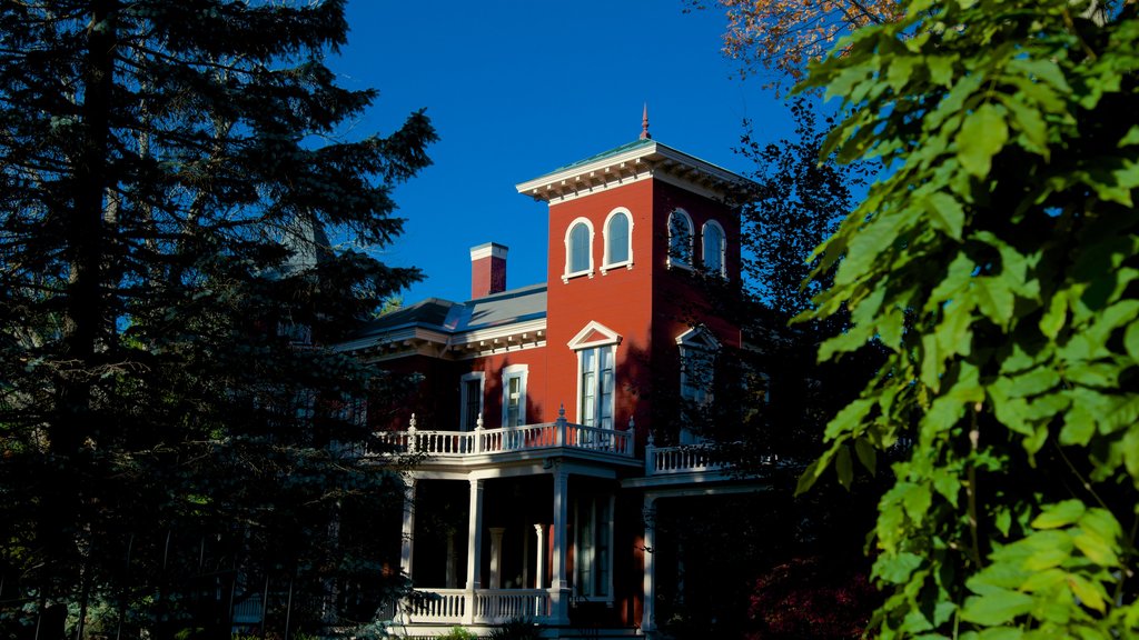 Stephen King\'s House featuring a house and heritage elements