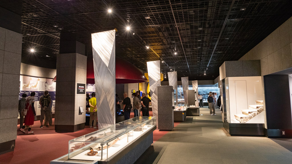 Museu da Bomba Atômica de Nagasaki mostrando vistas internas