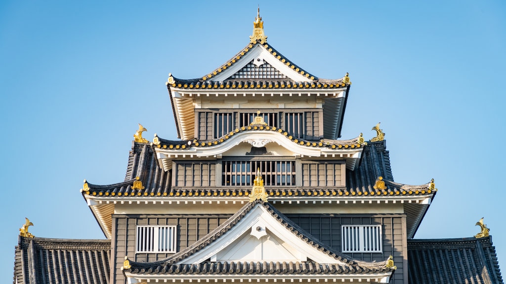 Château d\'Okayama mettant en vedette patrimoine architectural