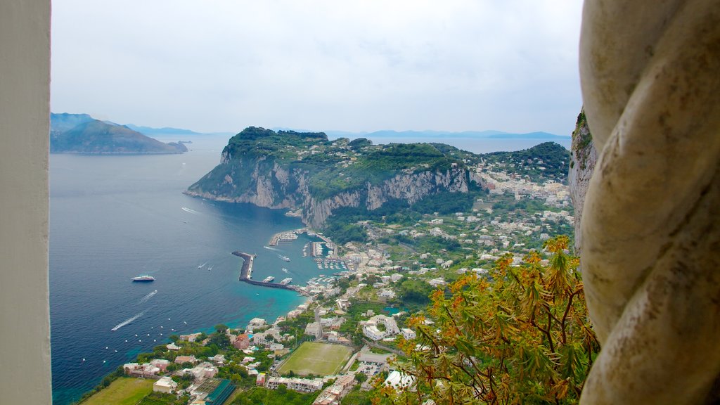 Villa San Michele ofreciendo una ciudad costera, una bahía o un puerto y vista general a la costa