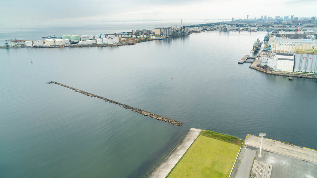 Chiba Port Tower which includes a city, landscape views and a bay or harbor