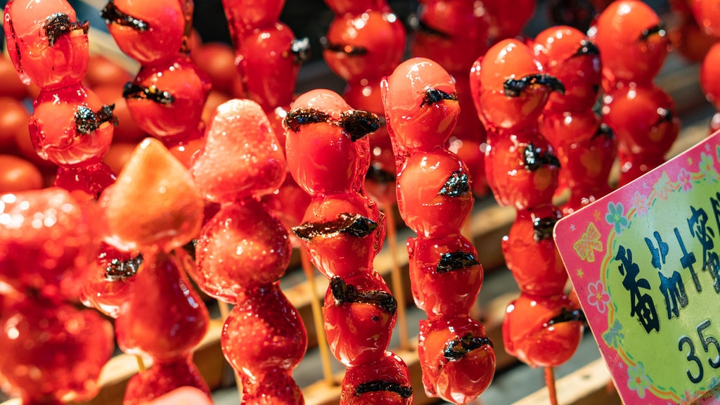 Shilin Night Market featuring food and signage