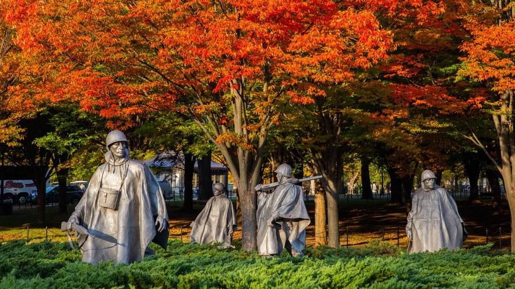 Korean War Veterans Memorial featuring a statue or sculpture and a garden