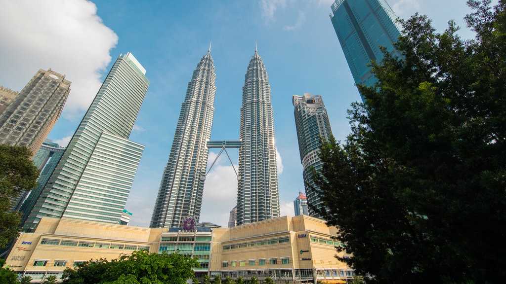 KLCC Park which includes a city and a high rise building