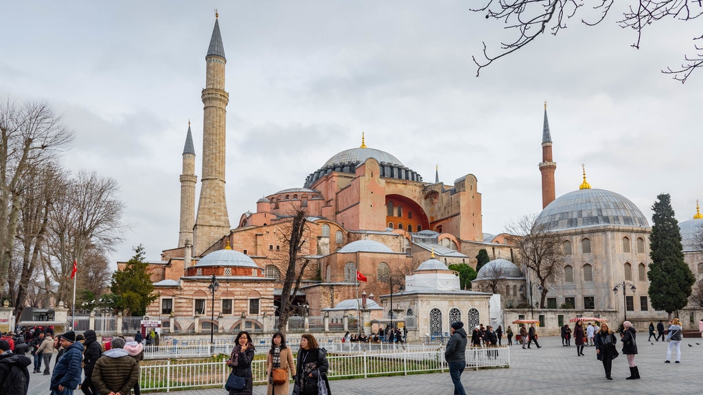 Hagia Sophia featuring heritage elements and street scenes