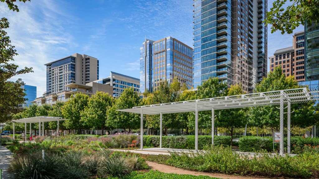 Klyde Warren Park featuring a garden and a city