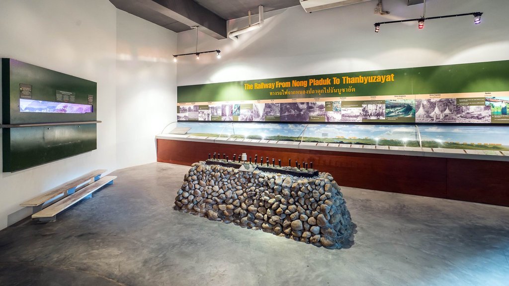 Musée Thailand-Burma Railway Centre montrant vues intérieures