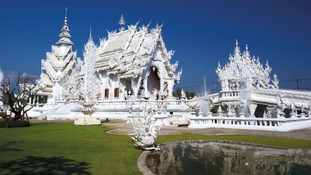 Temple Wat Rong Khun