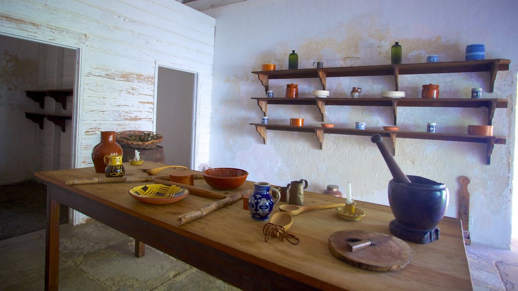 George Washington House showing a house and interior views