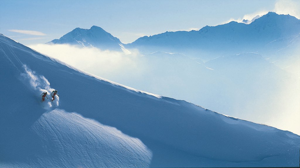 Lech am Arlberg featuring snow skiing, landscape views and snow