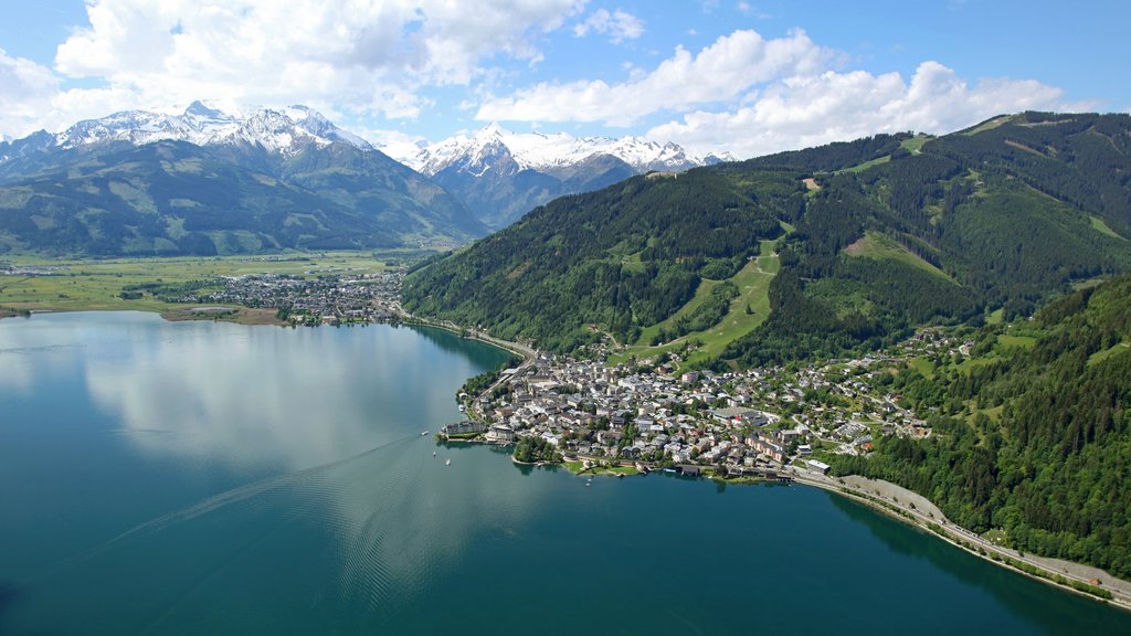 Zell am See que inclui paisagem, uma cidade litorânea e paisagens litorâneas