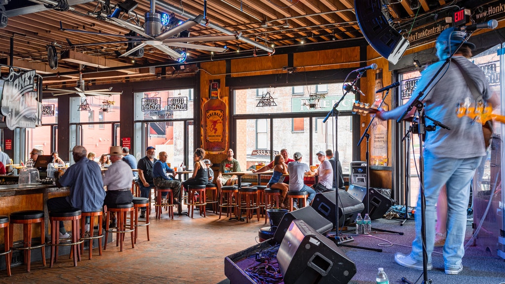 Downtown Nashville which includes interior views, a bar and performance art