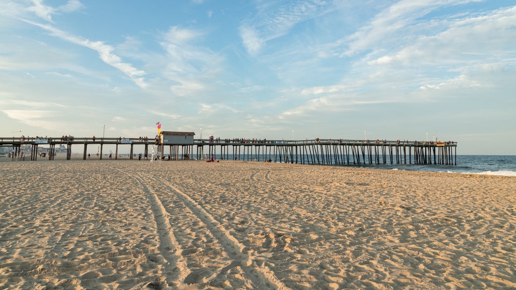 Ocean City Beach welches beinhaltet allgemeine Küstenansicht, Strand und Sonnenuntergang