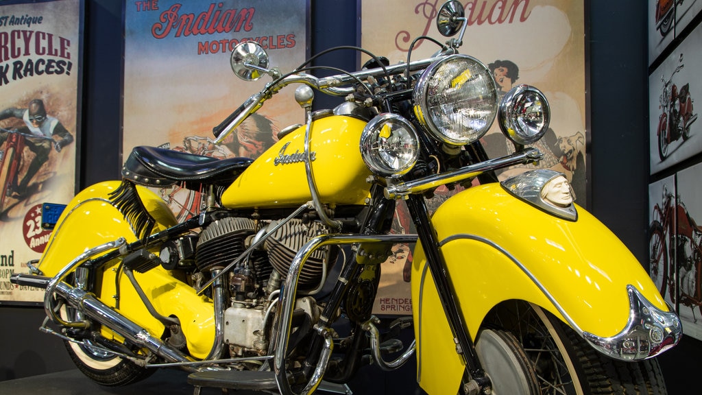 San Diego Automotive Museum showing heritage elements and interior views