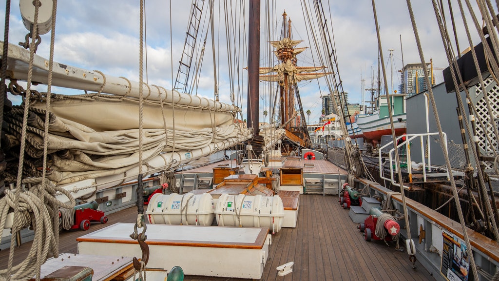 Maritime Museum of San Diego which includes boating