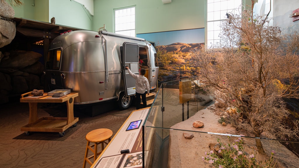 San Diego Natural History Museum featuring interior views