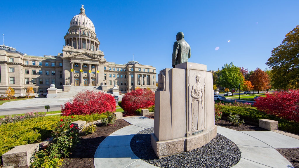 Boise que inclui um edifício administrativo