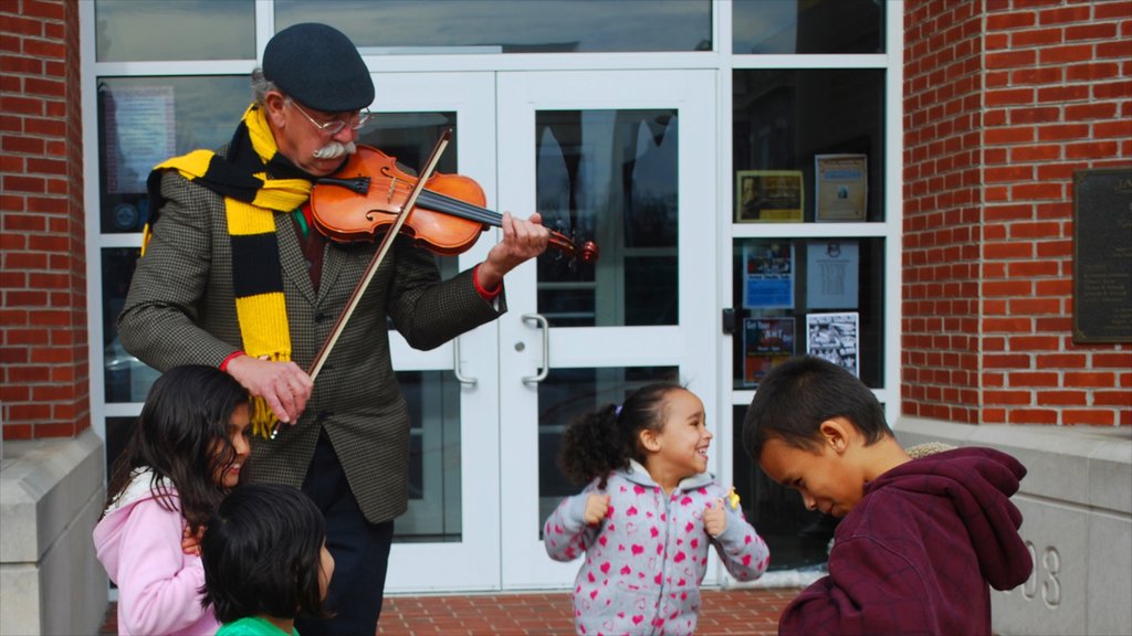 Jasper showing music as well as children