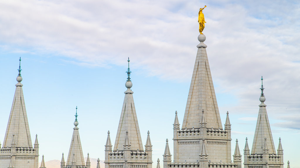 Salt Lake Temple showing heritage architecture