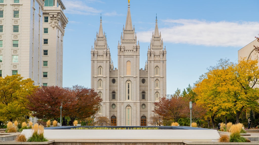 Salt Lake Temple mettant en vedette architecture patrimoniale