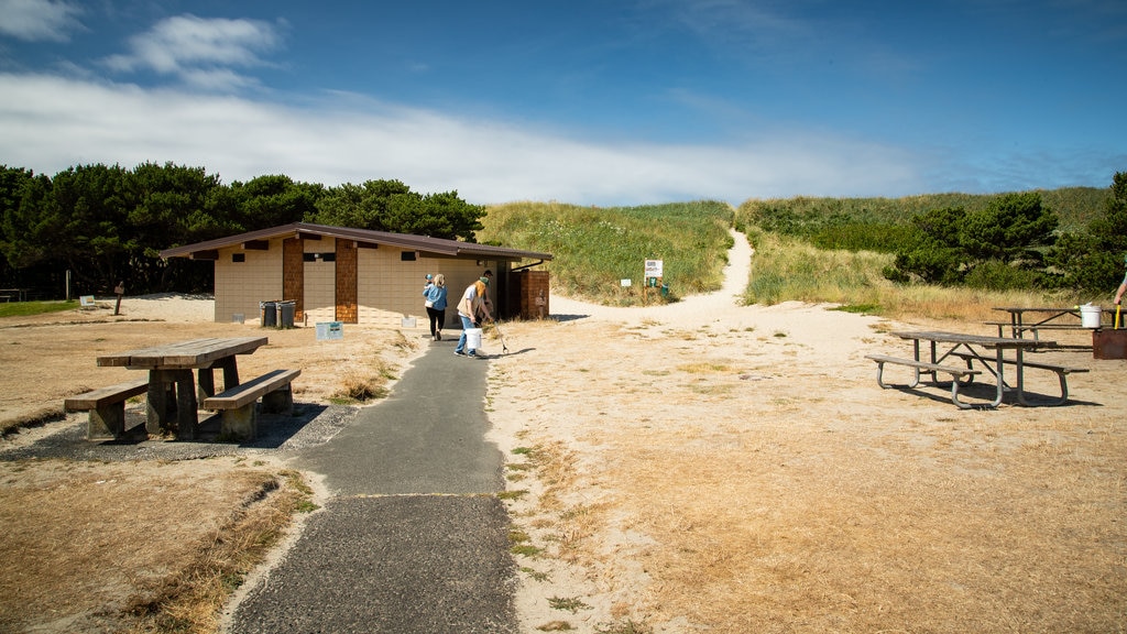 South Beach State Park showing a garden as well as a couple