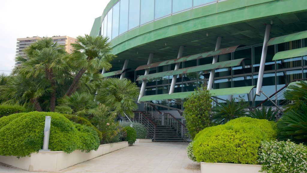 Grimaldi Forum showing a garden