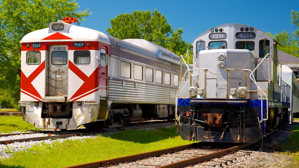 Museo Ferroviario Canadiense que incluye artículos de ferrocarril