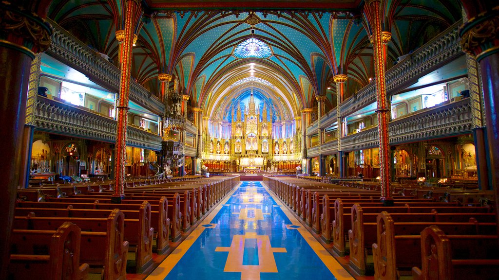 Basílica de Notre Dame que inclui vistas internas, uma igreja ou catedral e aspectos religiosos