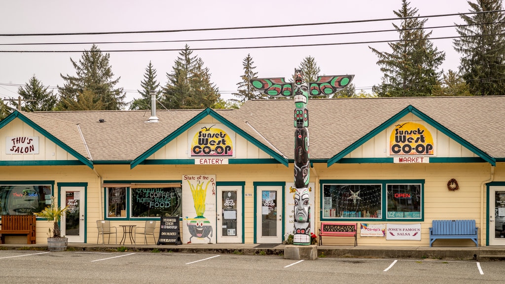 Clallam Bay showing signage