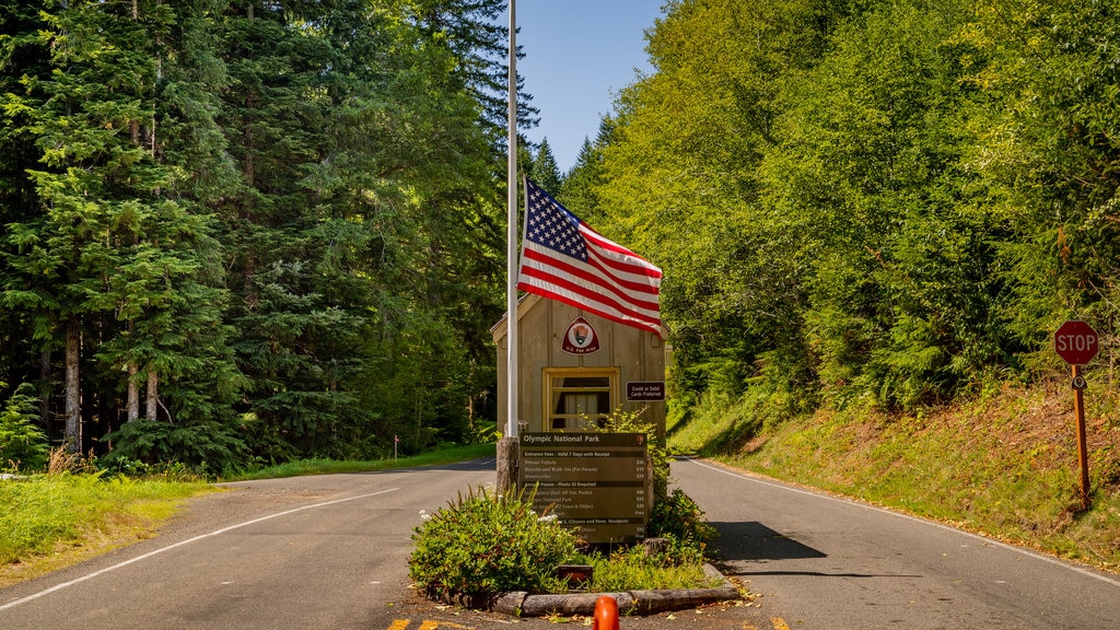 Olympic National Park showing signage and tranquil scenes