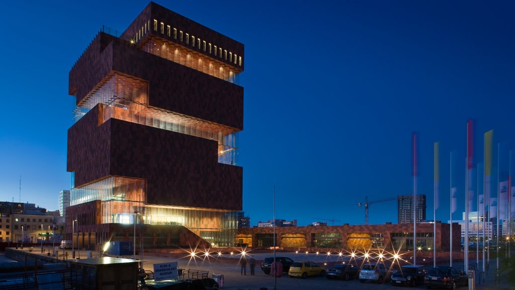 Museum Aan de Stroom showing modern architecture and night scenes