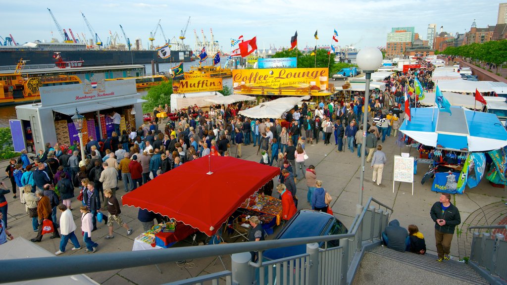 Fish Market showing markets, signage and shopping